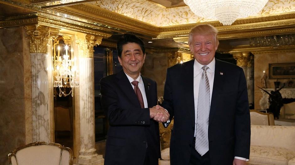 2016-11-18T022639Z_1075470303_S1BEUNLNMGAA_RTRMADP_3_USA-TRUMP-ABE