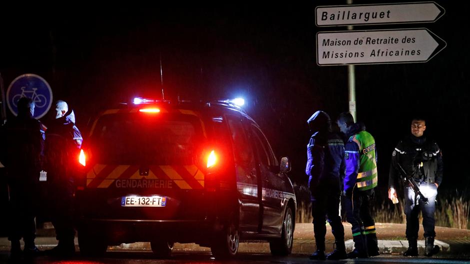 2016-11-25T030202Z_679210010_S1AEUOUEPUAA_RTRMADP_3_FRANCE-ATTACKS