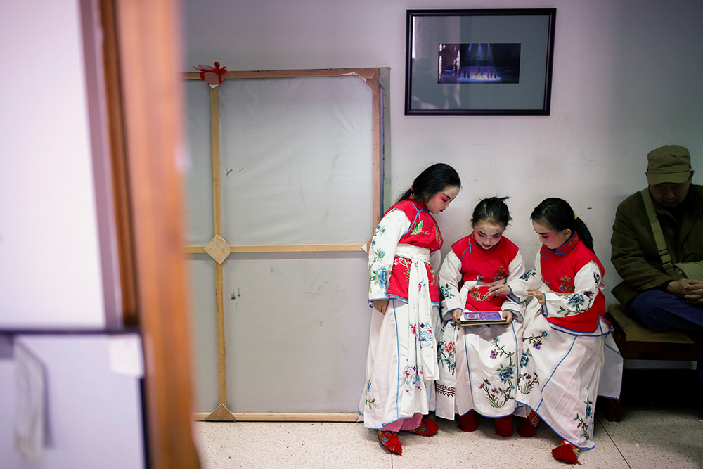 REUTERS/Thomas Peter