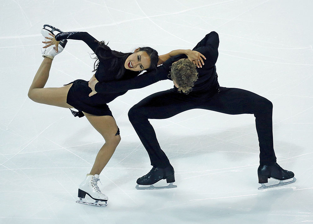 REUTERS/Jean-Paul Pelissier