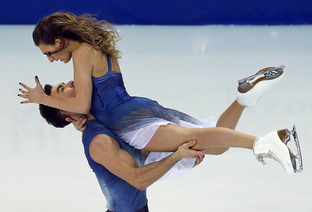 REUTERS/Jean-Paul Pelissier