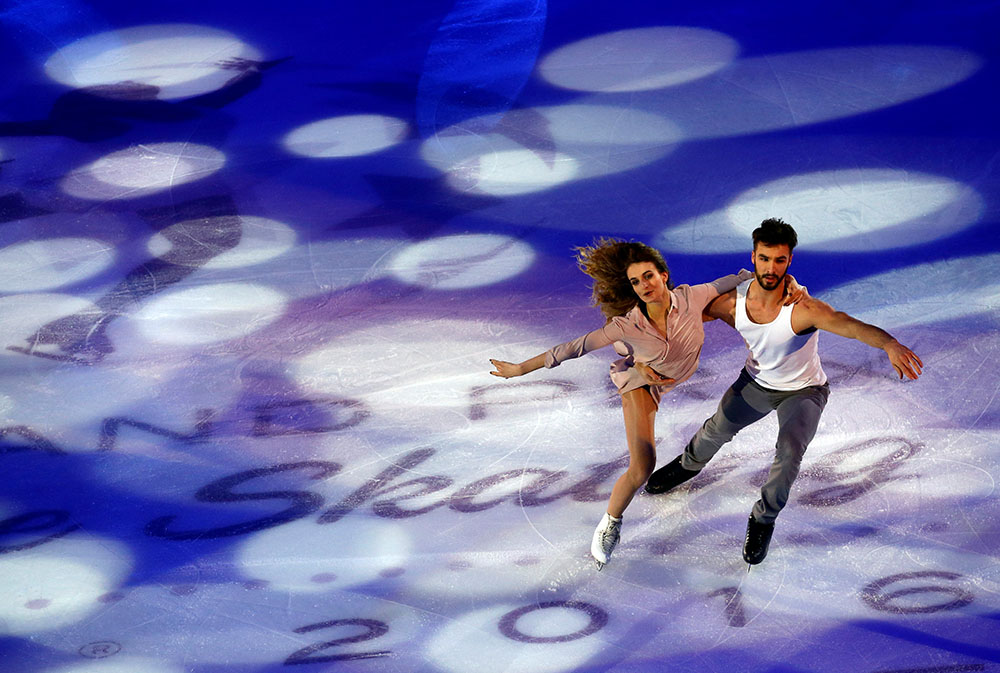 REUTERS/Jean-Paul Pelissier