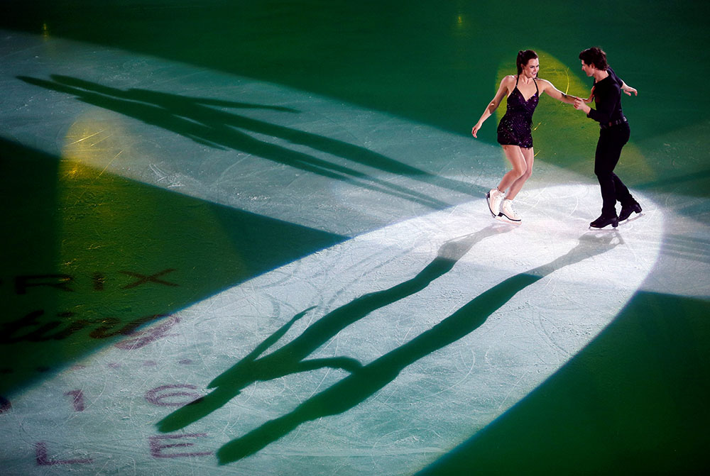 REUTERS/Jean-Paul Pelissier