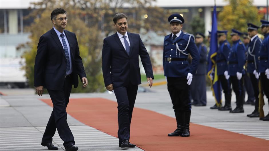 20161028_2_19803332_15442819 - Copy