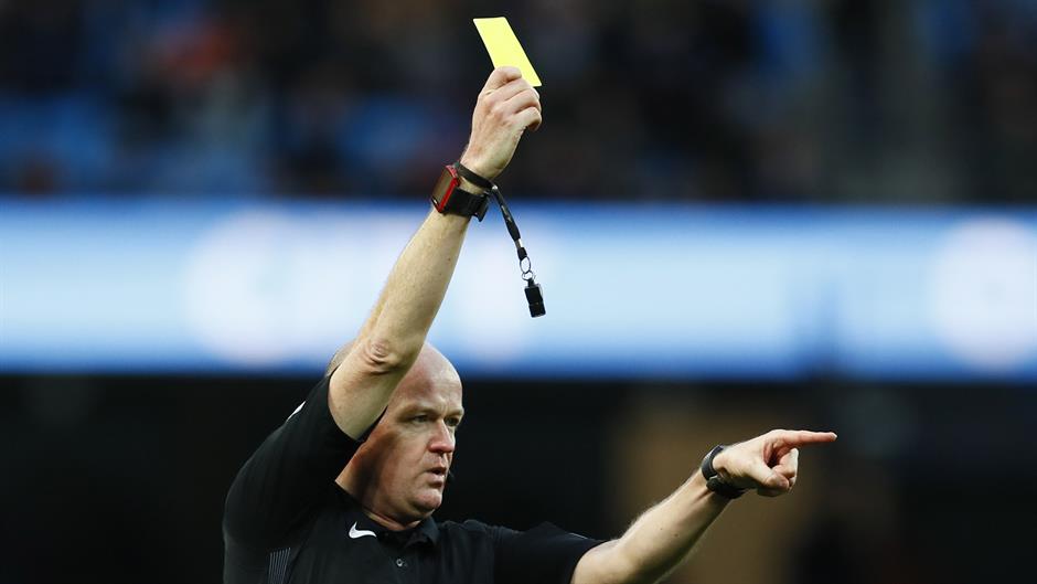 2017-01-02T154949Z_126373789_MT1ACI14716802_RTRMADP_3_SOCCER-ENGLAND-MCI-BUR