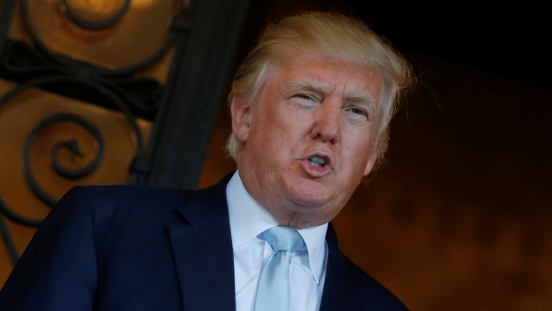 2017-01-03T161105Z_1_MTZGRQED137OYIA2_RTRFIPP_0_USA-TRUMP