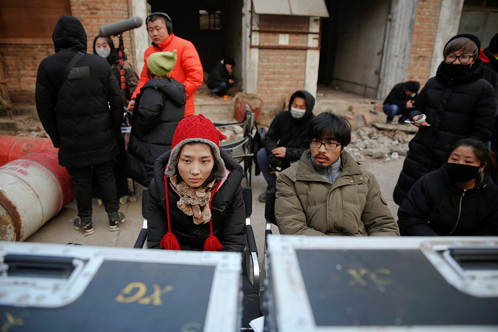 2017-01-06T120230Z_1602159433_RC19325EE2C0_RTRMADP_3_CHINA-FILM-INTERNET