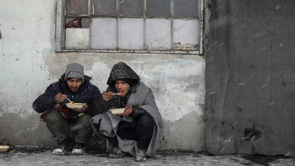 2017-01-11T144526Z_1647357872_RC1CEE1B9DD0_RTRMADP_3_EUROPE-MIGRANTS-SERBIA