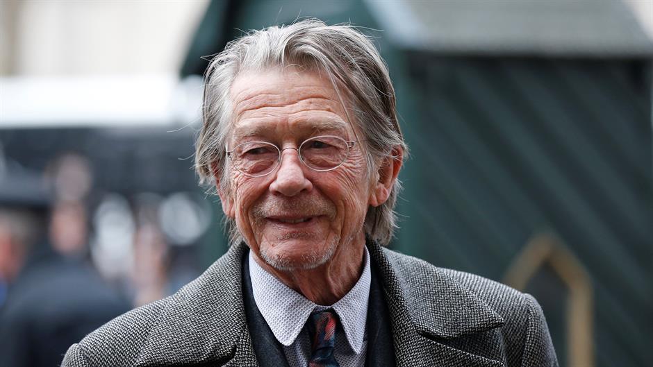 2017-01-28T032304Z_1854385619_RC1D3E376B40_RTRMADP_3_PEOPLE-JOHNHURT