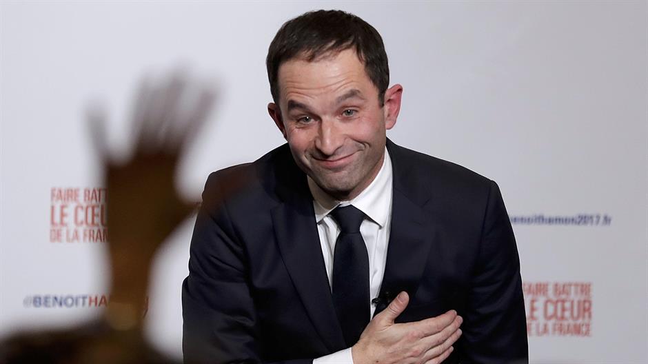 2017-01-29T215200Z_119799361_LR1ED1T1OQCHP_RTRMADP_3_FRANCE-ELECTION-SOCIALISTS-PRIMARY