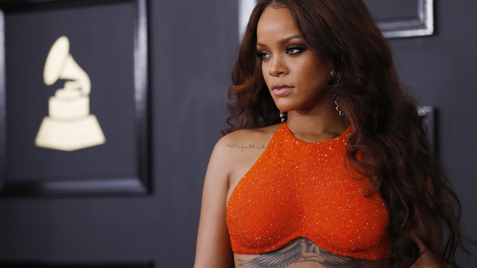 2017-02-13T012909Z_852900478_HP1ED2D044KM4_RTRMADP_3_AWARDS-GRAMMYS