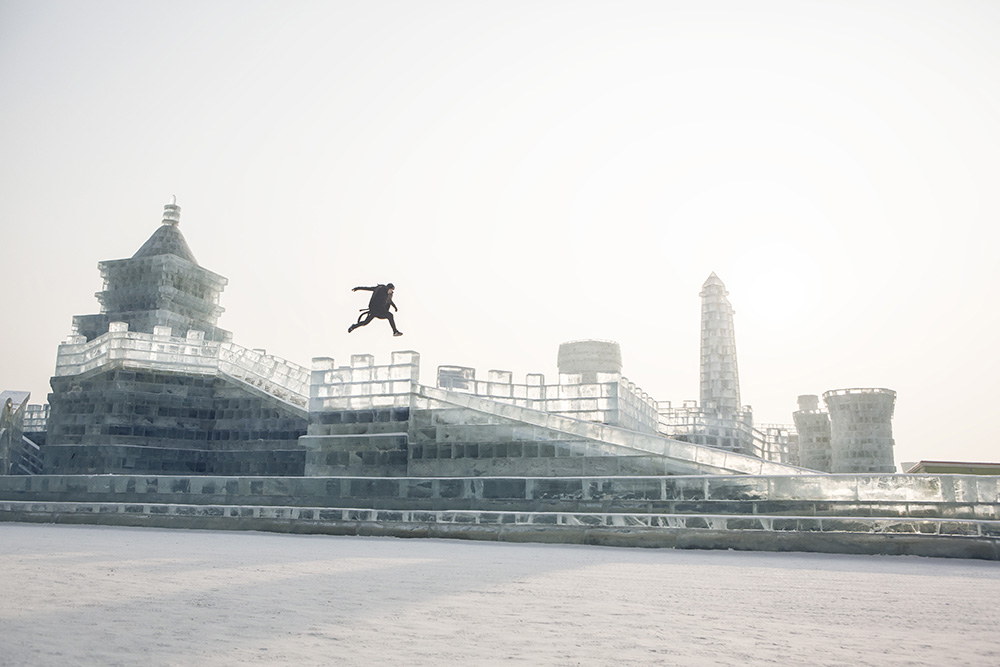 2017-02-21T143723Z_1_MTZSPDED2LQBA9SQ_RTRFIPP_4_RED-BULL-FREERUN-CHINA