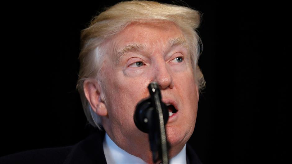 2017-02-21T164912Z_378497922_RC155A8CA730_RTRMADP_3_USA-TRUMP