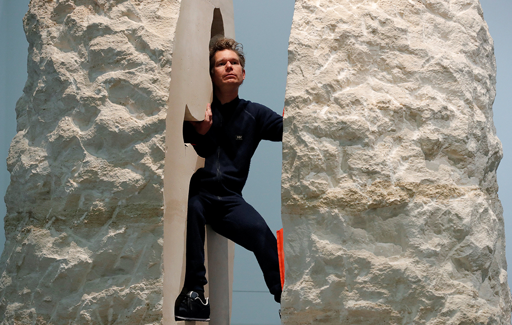 2017-02-22T141956Z_1143587078_RC1C0C12E580_RTRMADP_3_FRANCE-ARTIST