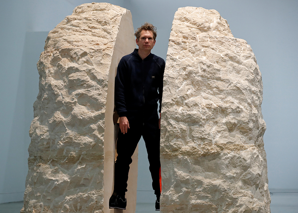 2017-02-22T142158Z_191703778_RC18E8044220_RTRMADP_3_FRANCE-ARTIST