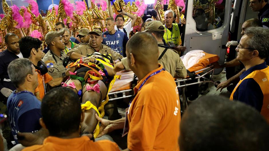 2017-02-28T063508Z_1135071141_RC15D2250650_RTRMADP_3_BRAZIL-CARNIVAL