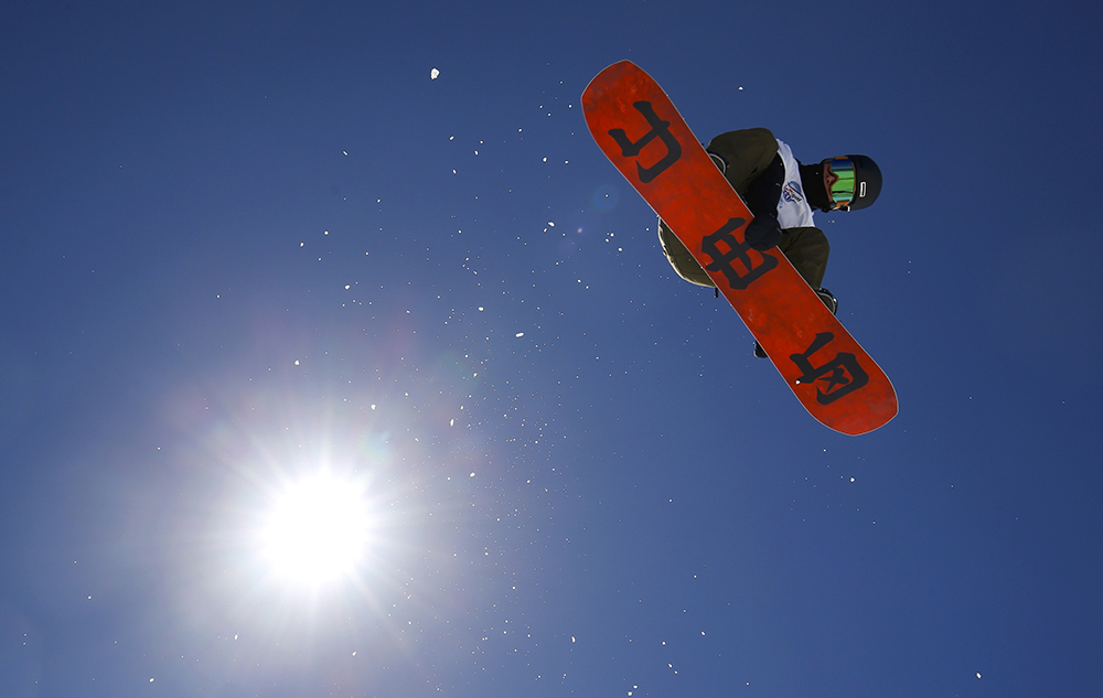 2017-03-10T133116Z_2042130996_LR1ED3A11JSA3_RTRMADP_3_SNOWBOARDING-WORLD-MEN
