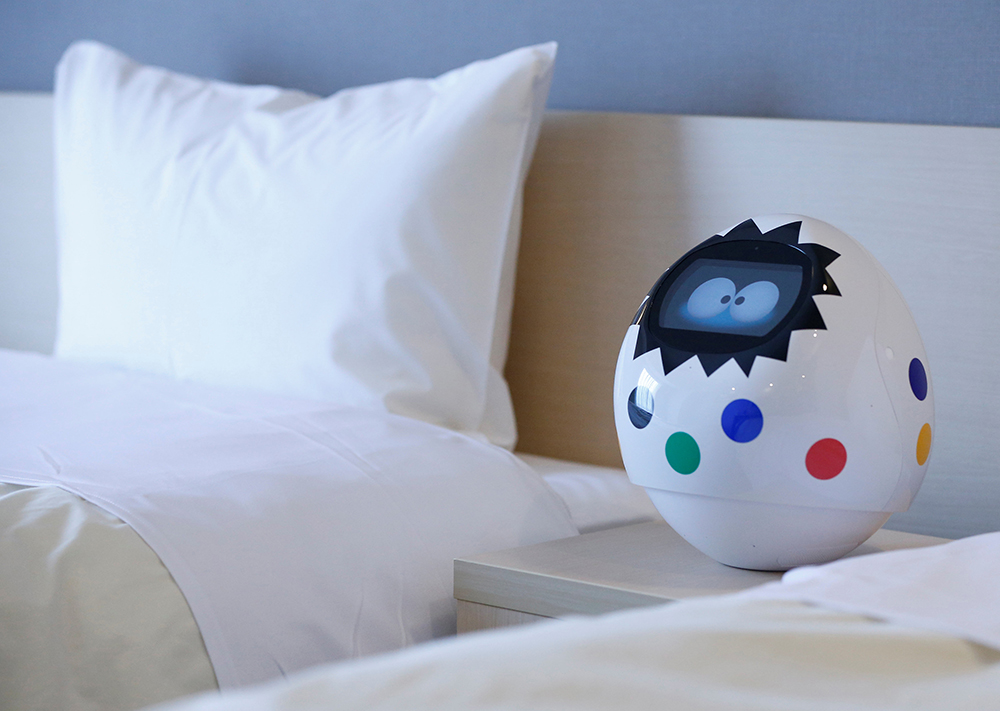 2017-03-15T075429Z_1661465438_RC14C04EC170_RTRMADP_3_JAPAN-ROBOT-HOTEL