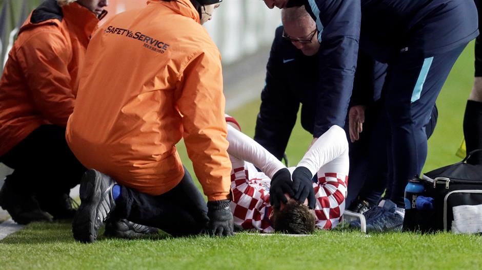 2017-03-28T180213Z_599692444_RC1F3557E190_RTRMADP_3_SOCCER-FRIENDLY-EST-CRO