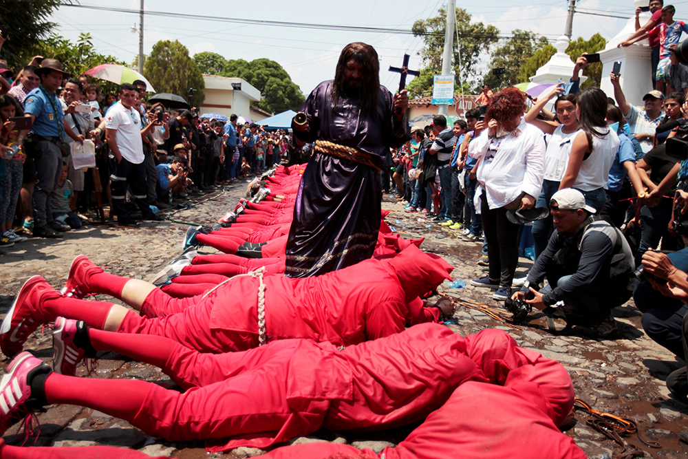 REUTERS/Jose Cabezas