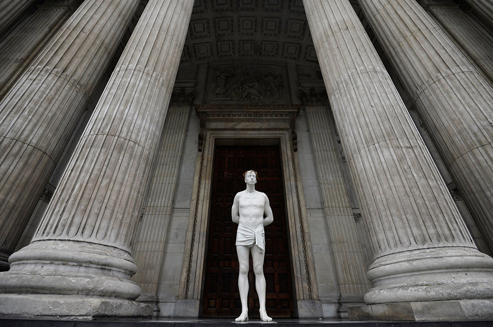 2017-04-12T083836Z_386885973_RC15A6C39440_RTRMADP_3_BRITAIN-ART