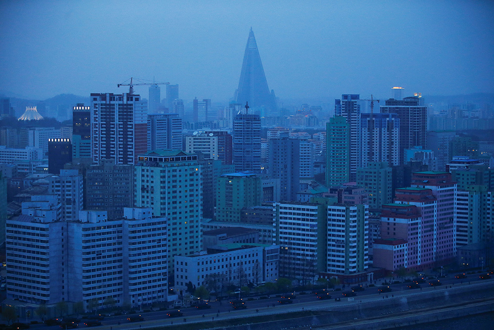 2017-04-13T111420Z_1767367558_RC128558C290_RTRMADP_3_NORTHKOREA-USA