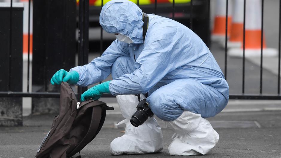 2017-04-27T144302Z_1299699195_RC1262F06350_RTRMADP_3_BRITAIN-SECURITY