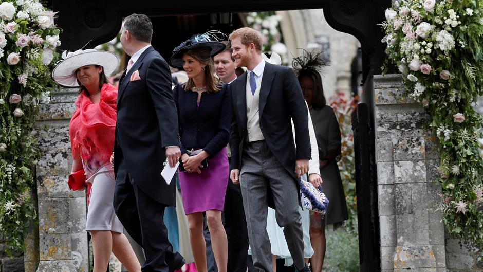 2017-05-20T125825Z_1553804365_RC17E8F13070_RTRMADP_3_BRITAIN-ROYALS-WEDDING