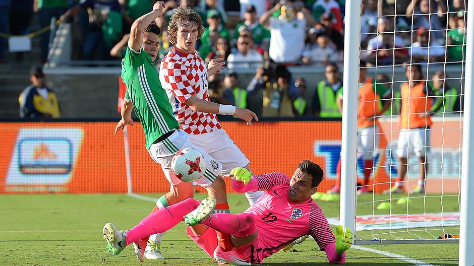 2017-05-28T032556Z_554301137_NOCID_RTRMADP_3_SOCCER-CROATIA-VS-MEXICO