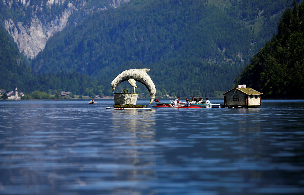 REUTERS/Leonhard Foeger