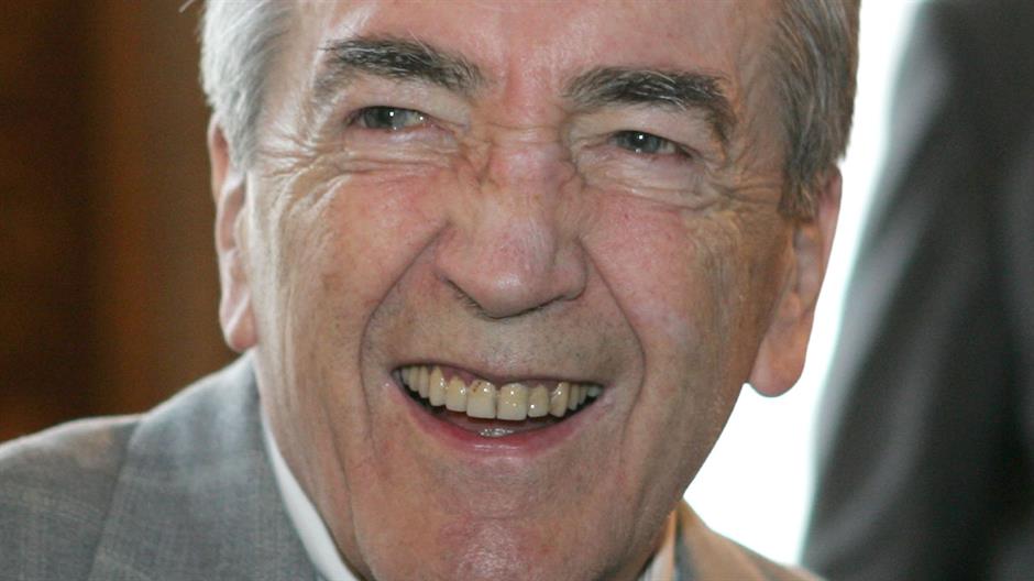 2017-06-01T121336Z_326586615_RC1F2C65BEA0_RTRMADP_3_AUSTRIA-MOCK