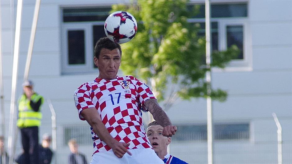 2017-06-11T200805Z_706746630_UP1ED6B1JXG1N_RTRMADP_3_SOCCER-WORLDCUP-ICE-CRO