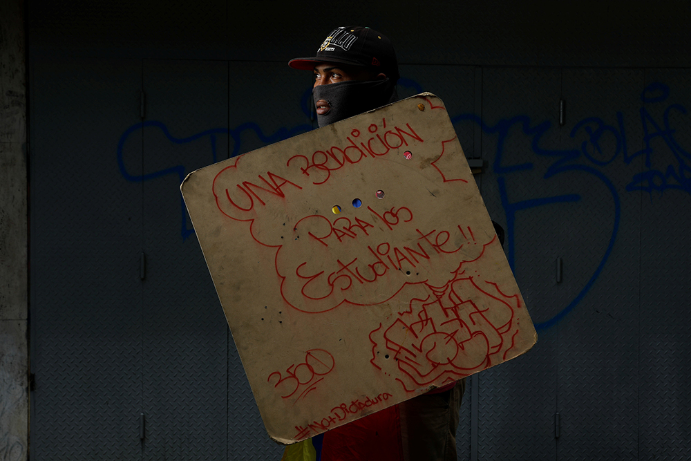 REUTERS/Carlos Garcia Rawlins