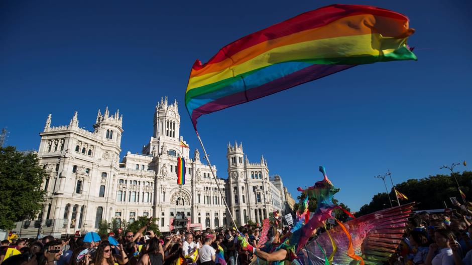 2017-07-01T224956Z_1387362948_RC172C789D80_RTRMADP_3_SPAIN-WORLDPRIDE-PARADE