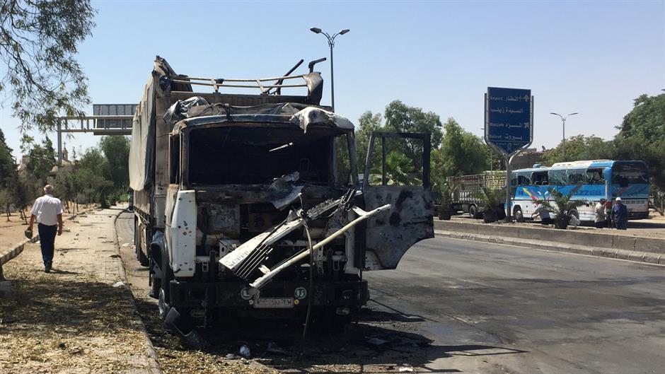 2017-07-02T081027Z_693711177_RC15EF2A5B00_RTRMADP_3_MIDEAST-CRISIS-SYRIA-BLAST