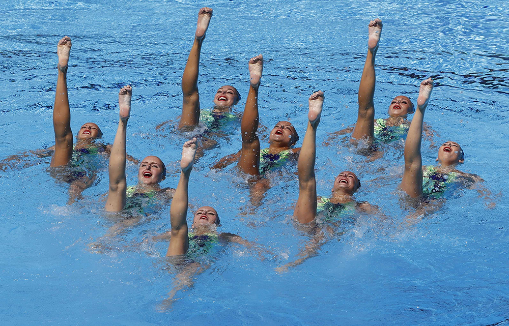 2017-07-18T093950Z_568394668_UP1ED7I0QUCC2_RTRMADP_3_SWIMMING-WORLD