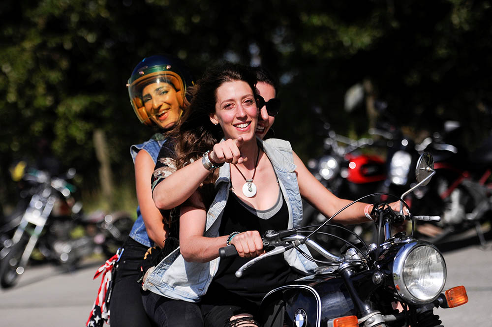 REUTERS/Stefanie Loos