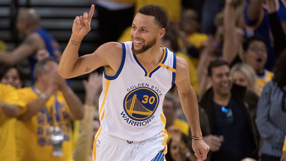 2017-08-03T215945Z_1471614494_RC15B44DA450_RTRMADP_3_GOLF-CURRY