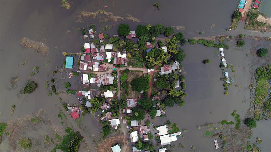 2017-08-04T100059Z_584861946_RC16AA4F78F0_RTRMADP_3_THAILAND-FLOODS