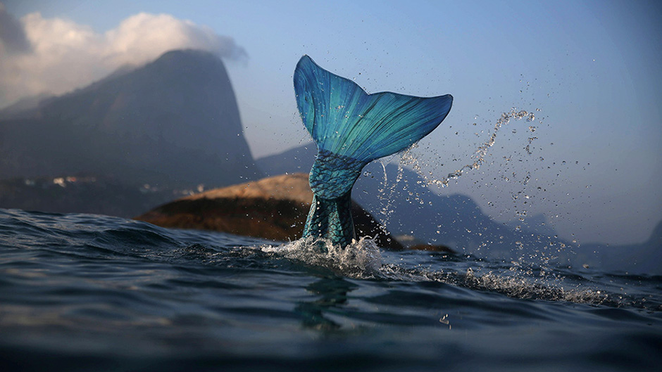 2017-08-11T095631Z_1865525636_RC1DD181D090_RTRMADP_3_BRAZIL-MERMAIDS 1