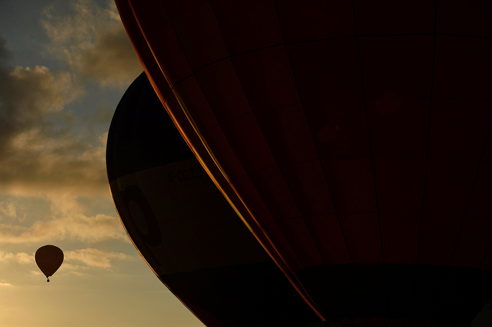 2017-08-11T112335Z_1019643264_RC13519F9D10_RTRMADP_3_BRITAIN-BALLOONS