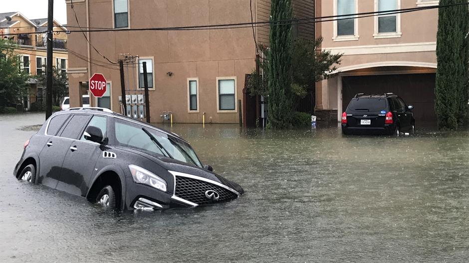 2017-08-27T141434Z_233293896_RC1B8EDA38A0_RTRMADP_3_STORM-HARVEY