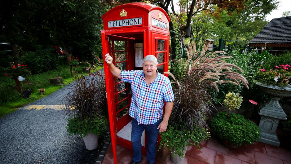 2017-09-05T103552Z_1165869715_RC197244F200_RTRMADP_3_GERMANY-ODDLY-BRITAIN