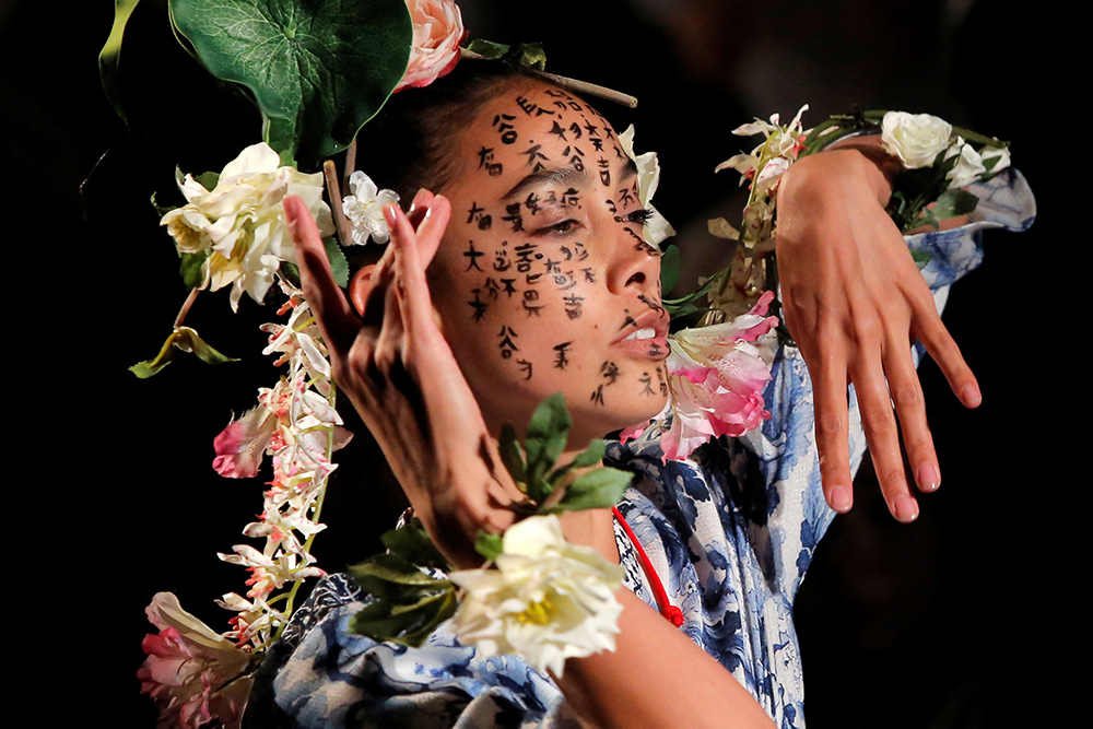 2017-09-07T173409Z_1282321059_RC191AF7B8D0_RTRMADP_3_FASHION-NEW-YORK-DESIGUAL