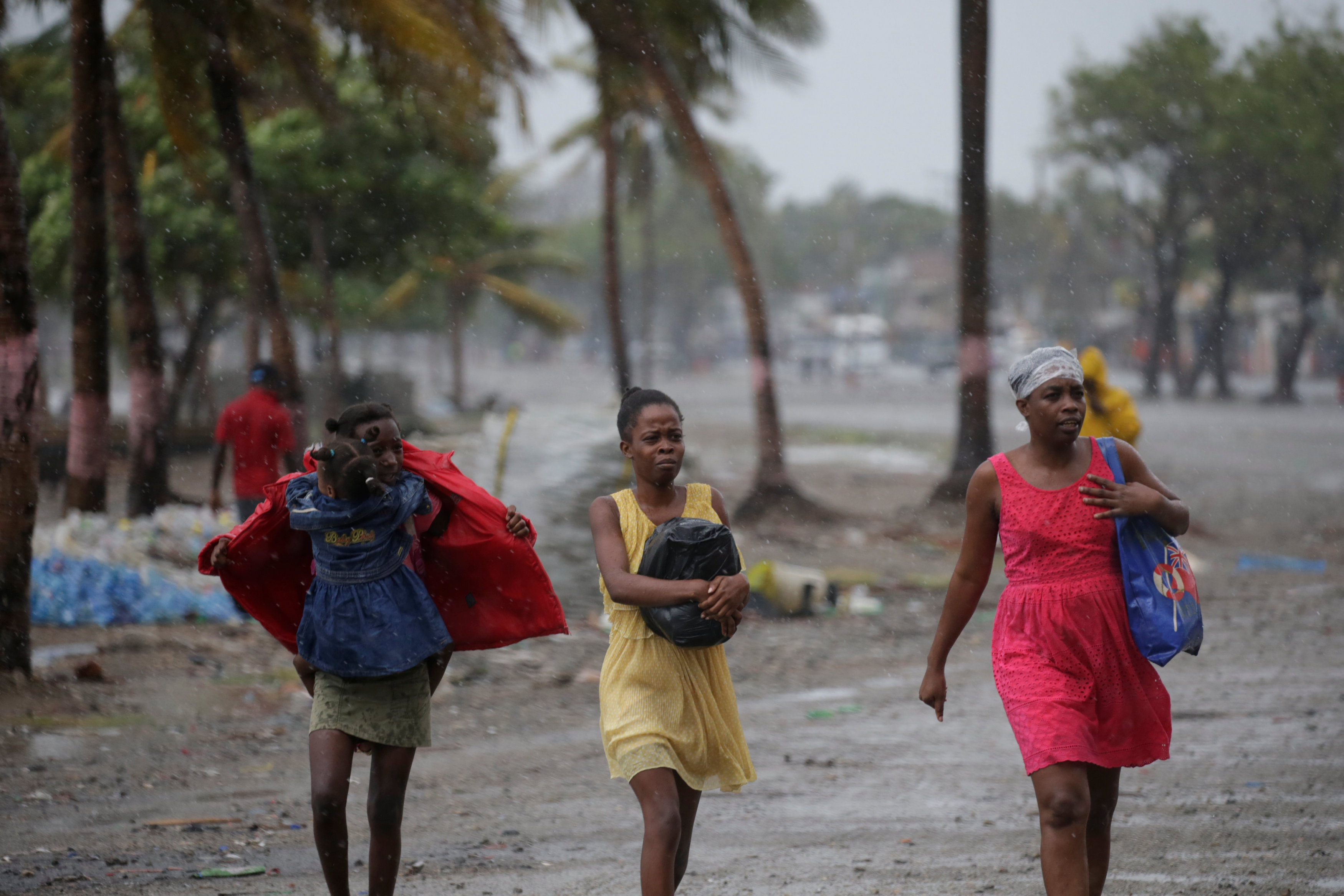 2017-09-07T225254Z_115511449_RC12B476AF40_RTRMADP_3_STORM-IRMA-HAITI