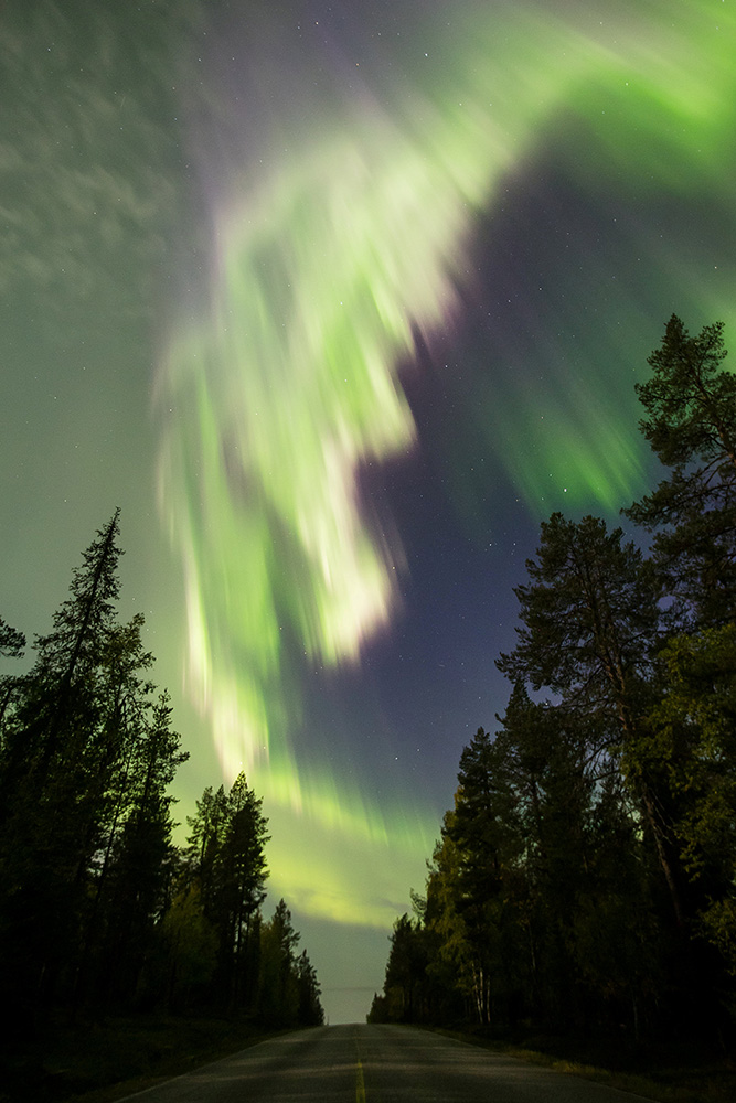 2017-09-08T143242Z_635205348_RC153676B7C0_RTRMADP_3_FINLAND-NORTHERN-LIGHTS