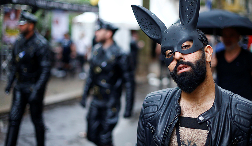 2017-09-09T124150Z_1636356416_RC1A1E68D7A0_RTRMADP_3_GERMANY-ODDLY