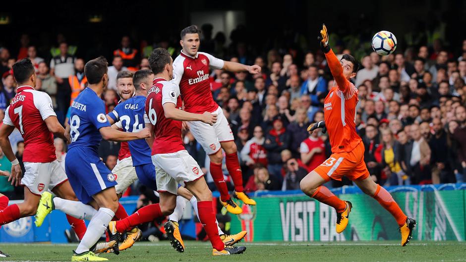 2017-09-17T140931Z_835590364_RC1A92338390_RTRMADP_3_SOCCER-ENGLAND-CHE-ARS