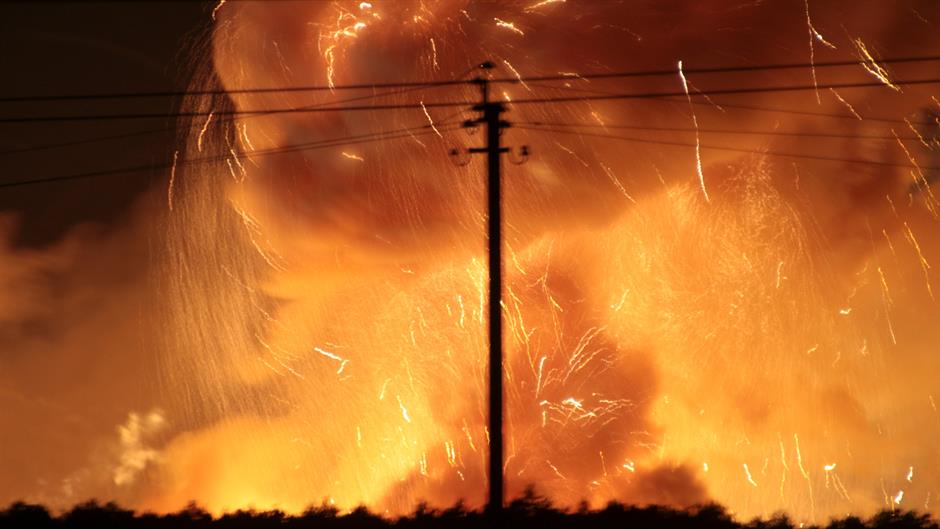 2017-09-27T005350Z_99182980_RC175650E2D0_RTRMADP_3_UKRAINE-CRISIS-BLAST