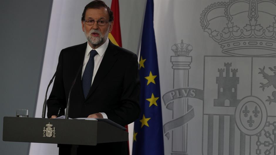 2017-10-01T183423Z_1843350393_RC14711E9A40_RTRMADP_3_SPAIN-POLITICS-CATALONIA